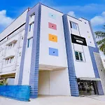 Super Townhouse Chennai Near Airport Formerly Sai Bala Budget