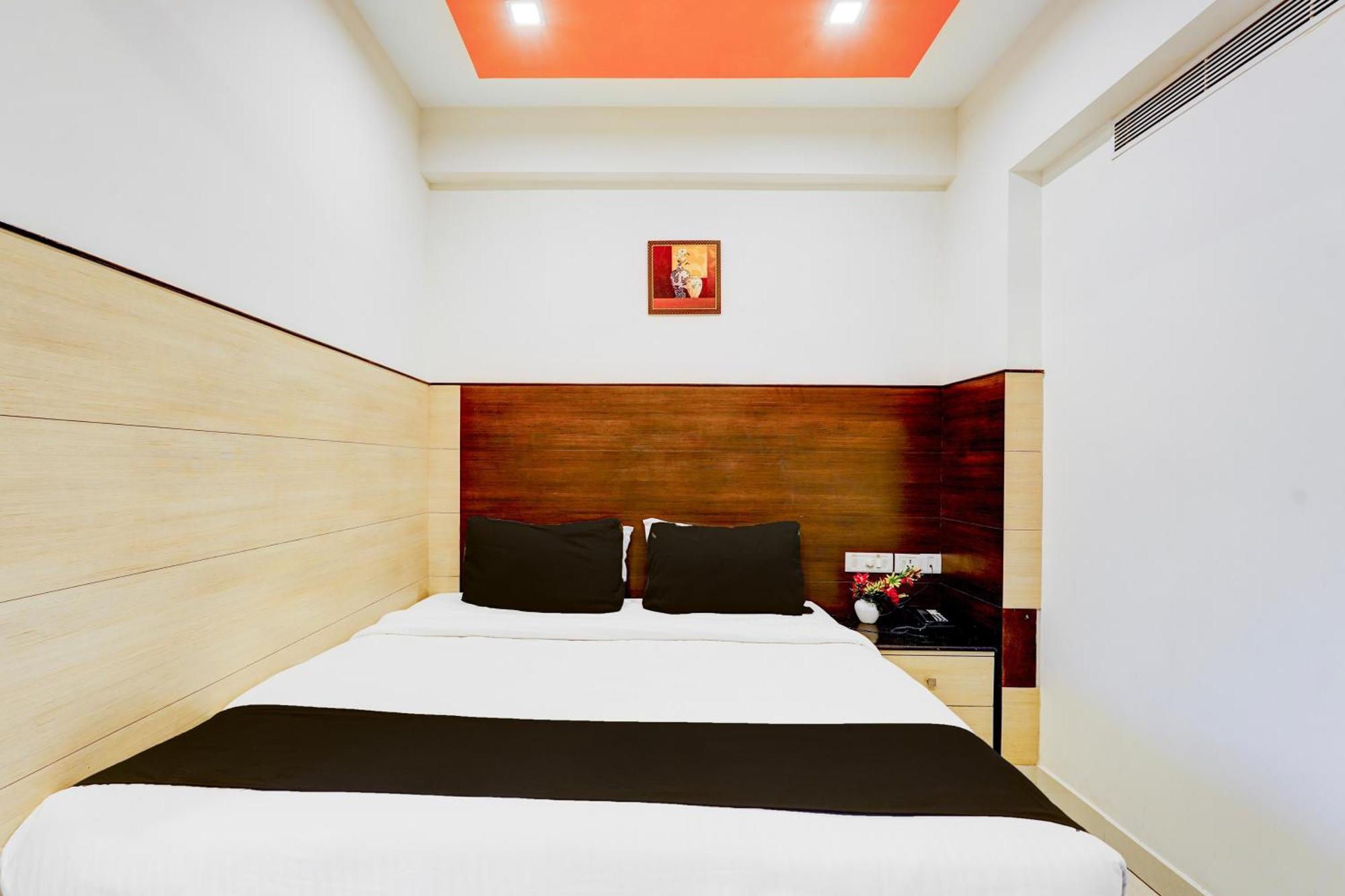 Hotel Super Townhouse Near Airport Formerly Sai Bala Budget Chennai