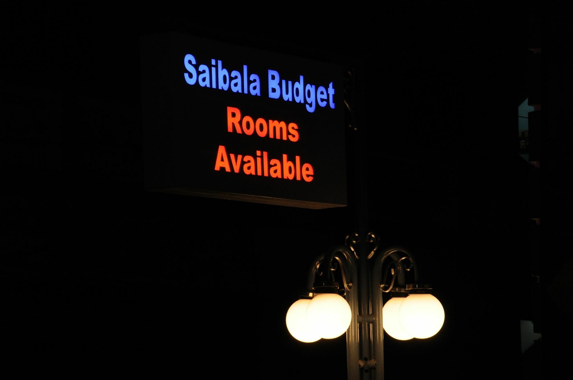 Super Townhouse Near Airport Formerly Sai Bala Budget 3*