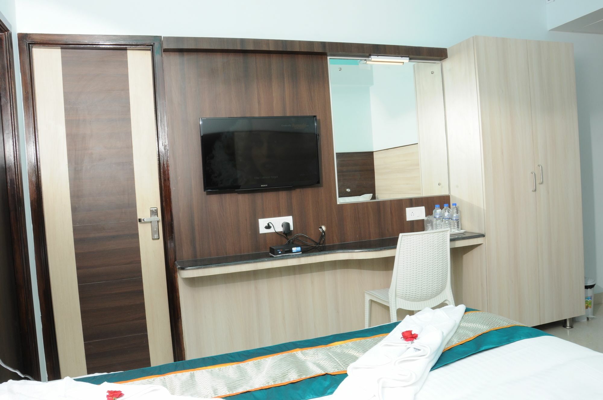 Hotel Super Townhouse Near Airport Formerly Sai Bala Budget 3*